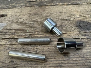 Spindles For Vintage Turntable Large And Small  - Picture 1 of 4