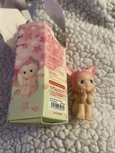 Authentic Sonny Angel Cherry Blossom Series Hanami Figur Confirmed Fawn - Bild 1 von 4