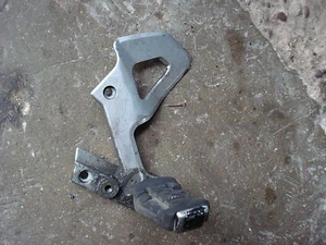 CAGIVA RIVER 500 600 LHS FOOTPEG HANGER BRACKET FOOT PEG - Picture 1 of 1