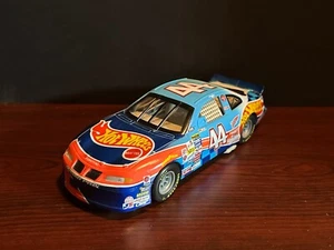 2000 Hot Wheels Racing Deluxe Race Day #44 Kyle Petty 1/24 - Picture 1 of 7