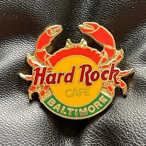 BALTIMORE US🎸HARD ROCK CAFE®HR PIN✅ORANGE CRAB YELLOW LOGO RED LETTERS CRAWFISH - Picture 1 of 4