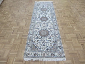 2'8 x 8'2 Runner Hand Knotted Ivory Nain With Silk Oriental Rug G11203 - Picture 1 of 10