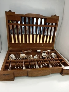 Waring & Gillow Boxed Cutlery Canteen Bakelite Handles Stainless Steel & EPNS - Picture 1 of 13