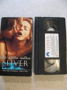 Sliver (1993) VHS - Erotic Thriller - Sharon Stone Tom Beringer William Baldwin - Picture 1 of 5