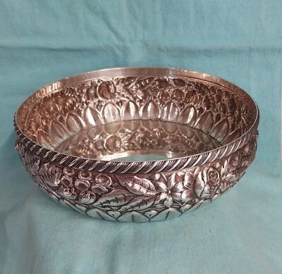 465. Gorham Sterling Repousse Bowl, 7" D, 2 1/8" H, 11,4 oz. Hecho en 1885 Super Foto 1 de 4
