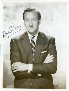 David Niven - signiertes Foto mit Echtheitszertifikat - Bild 1 von 2