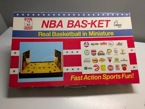 NBA BAS-KET Cadaco Game: vintage No. 167 - Picture 1 of 6