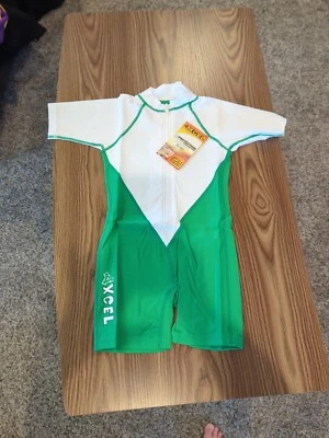 XCel Niño Pequeño Manga 3/4 Shorty UV Shell (Crebilla Frontal) Talla 4 Color Verde/Blanco Foto 1 de 4