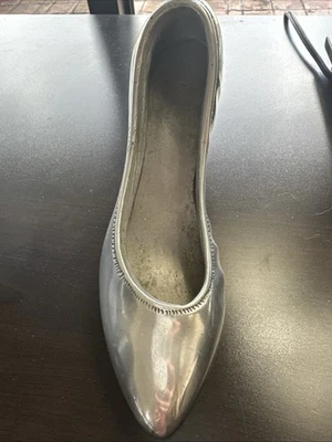 RARA ESCULTURA DE LATÓN PULIDO LUNARES SAN FRANCISCO de ZAPATO 9” Foto 1 de 4