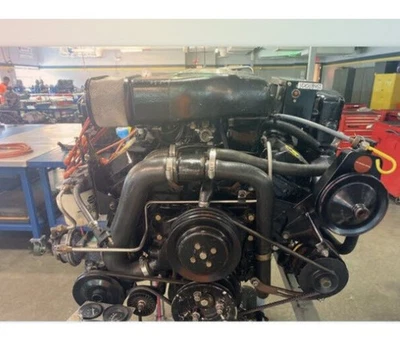 502 8.2L MerCruiser magnum EFI Marine Engine motor block 1991 w 4 bolt mains - Image 1 of 4