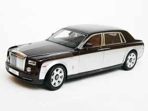 1:18  ROLLS-ROYCE PHANTOM EWB DARK RED/SILVER(KYOSHO) - Picture 1 of 10