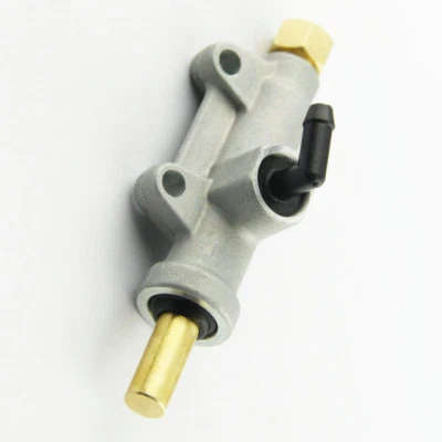 Cilindro maestro de freno trasero para Polaris Scrambler400/Scrambler500 Trail Blazer250 Foto 1 de 4