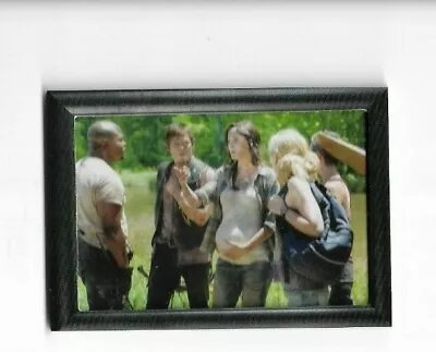 THE WALKING DEAD SEASON 3 PART 1 TRADING CARDS SHADOWBOX CARD GF-04  - Image 1 of 3