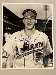 Brooks Robinson  Original George Brace Photo signed 11x14 JSA Free Shipping - Picture 1 of 3