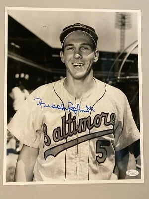 Brooks Robinson  Original George Brace Photo signed 11x14 JSA Free Shipping - Image 1 of 3