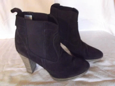 B.C.  Damenstiefelette Echtleder Velour mit seitlichem Gummieinsatz - Bild 1 von 3