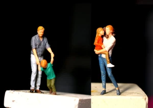 3D Print 1/64 figures warm family fit 1:64 car STREET Stand - Picture 1 of 16