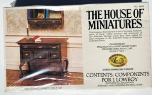 The House Of Miniatures Chippendale Lowboy 1:12 Dollhouse Kit 40024 NEW Sealed - Picture 1 of 7