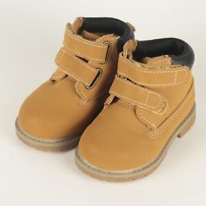 Wonder Nation Baby Boy Toddler Winter Tucker Boots Shoes - Size 4 Wheat Tan