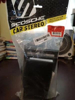 Kit de tablero de instalación DIN simple o doble Scosche GM1598AB para vehículos seleccionados Foto 1 de 3