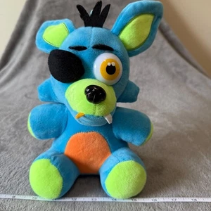 Five Nights at Freddys FNAF 8 Zoll Neon Foxy Plüsch blau grün orange Augenklappe - Bild 1 von 3