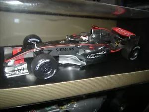 1:18 Minichamps McLaren Mercedes MP4-21 2006 K. Räikkönen caja de concesionario en embalaje original - Imagen 1 de 2