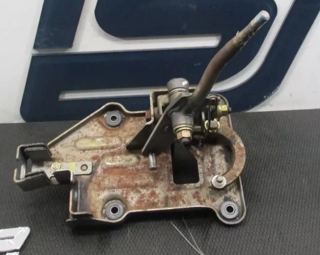 Selector de cambios manual Mitsubishi 3000GT Dodge Stealth 91-99 5 velocidades Foto 1 de 1