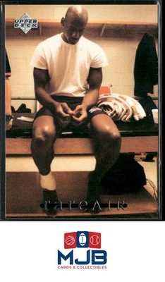 1994 Upper Deck Jordan Rare Air Michael Jordan #10 - Image 1 of 2
