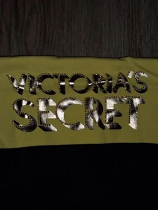 Leggings acampanados medianos para mujer Victoria's Secret con cintura plegable amarilla brillante - Imagen 1 de 4