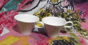 2 IROQUOIS IMPROMTU MADE IN USA WHITE BEN SEIBEL TEACUPS - Picture 1 of 2