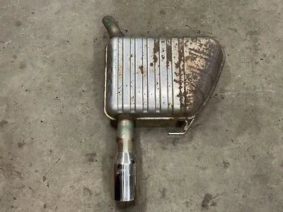 Unidad silenciador escape trasero derecho Jaguar F-Pace 17 18 19 20 2,0 L 1559 OEM Foto 1 de 4