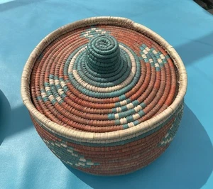Antique Original Native American Indian Hand Woven Basket with 4 Platters - Picture 1 of 10