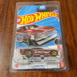 Hot Wheels 71 Mustang Funny Car Super Treasure Hunt (STH) Card Damage Pls Read - Picture 1 of 2