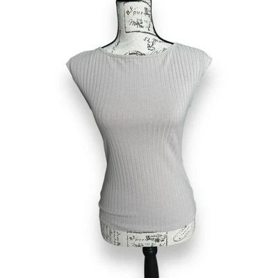 Regata Ann Taylor Petite Feminina Bege Creme Manga com nervuras Tamanho XXSP - Imagem 1 de 4