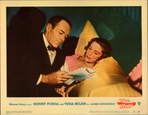 Tarjeta de vestíbulo original Wrong Man #2 1957 película Hitchcock Henry Fonda Vera Miles - Imagen 1 de 1