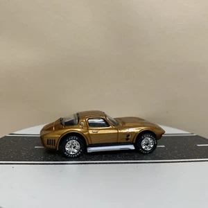 1997 Matchbox Premiere Collection Chevy Corvette Grand Sport Coupe Gold 1:58 NM - Picture 1 of 12