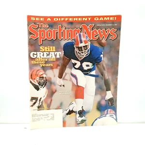 Sporting News Magazine Dec. 10 1997 Bruce Smith Buffalo Bills NFL Playoffs - Picture 1 of 2
