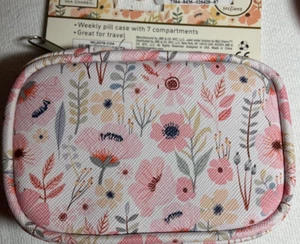 Mia Charro Pillendose mit 8 Fächern Organizer Pfirsich Blau Blumen Neu mit Etikett - Bild 1 von 3