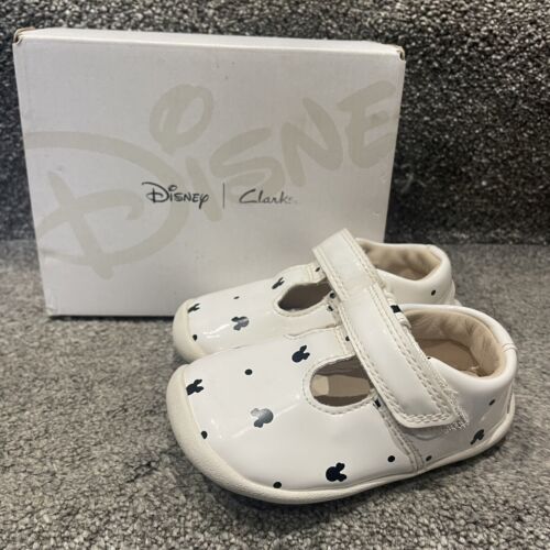 Clarks Disney Mickey Mouse T-Bar Shoes Roamer Polka Infant 4g 🎀.