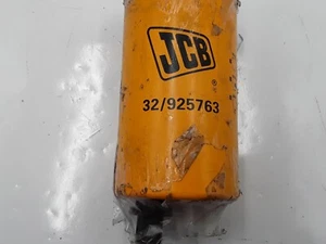 JCB 32/925763 Fuel Filter - Picture 1 of 3