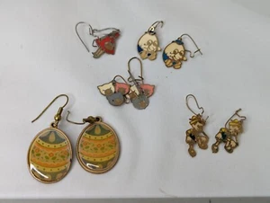 Vintage Nursery Rhyme Pierced Earring Lot Pinocchio Humpty Three Bears - Picture 1 of 7