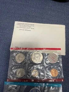 1969 Silver - P D S - 10 Coins US MINT SET in Genuine Envelope - Picture 1 of 7