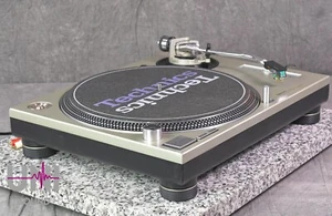 Technics SL-1200MK3D Silver Direct Drive DJ Turntable in Very Good Condition - Picture 1 of 24