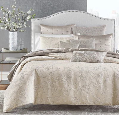 New Hudson Park Meadow Silhouette Beige Full/Queen Duvet Cover Only - Image 1 of 4