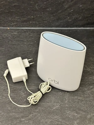 Netgear Orbi RBR20 Tri-Band Mesh Wi-Fi 6 High Speed WLAN Router 2.200 MB - Bild 1 von 4