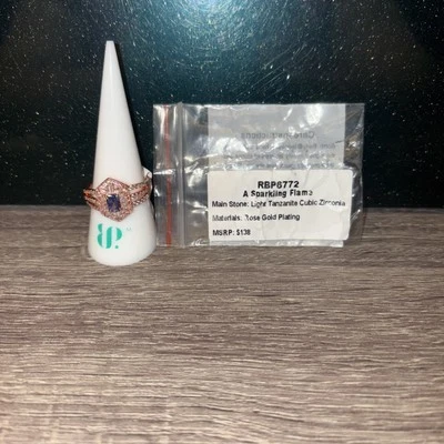 Ring Bomb Party, A Sparkling Flame Rbp 6772 - Image 1 of 4