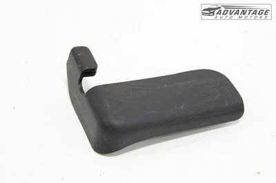 2005-2007 HUMMER H2 FRONT RIGHT PASSENGER SEAT RECLINER ADJUSTER COVER TRIM OEM - Image 1 of 4