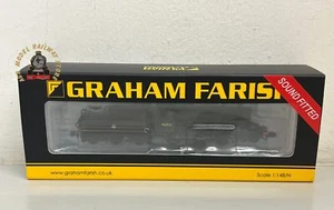 Graham Farish 372-630SF Ivatt 2MT 46521 BR Lined Green Early - DCC Sound - Picture 1 of 1
