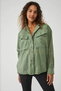 Camisa Free People Talla Mediana Forro Plateado Abotonada Verde Ligera Nueva con Etiquetas $128 - Imagen 1 de 13