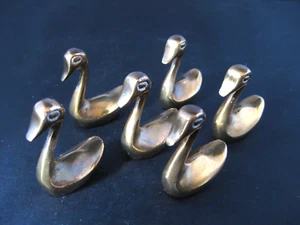 Set of 6 vintage solid brass duckling figurines - Picture 1 of 6